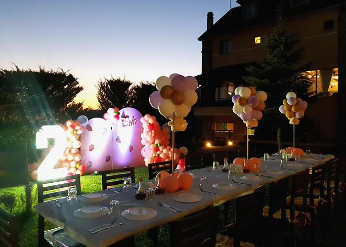 Sofra E Shpatit Hotel Gjinar