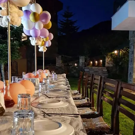 Sofra E Shpatit Hotel