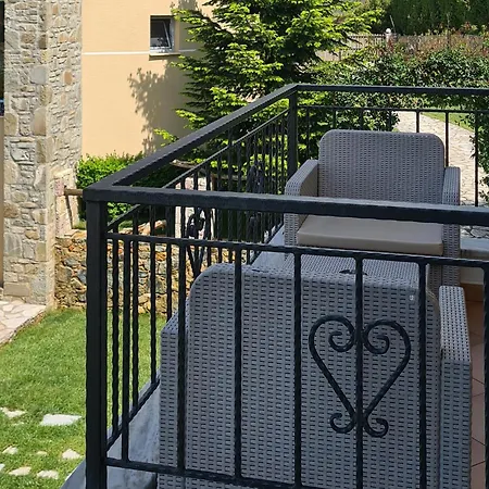 Ξενοδοχείο Sofra E Shpatit 4*
