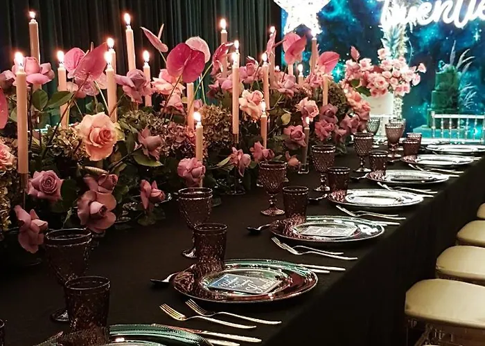 Sofra E Shpatit 호텔