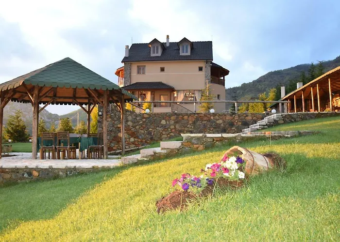 Hotel Sofra E Shpatit Gjinar